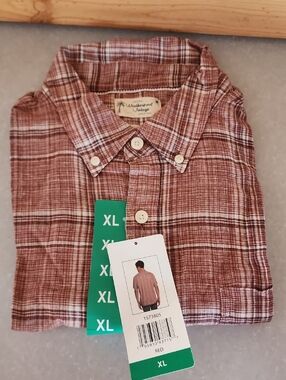 NWT. Weatherproof Men's Brown Plaid Button-Down Shirt - XL